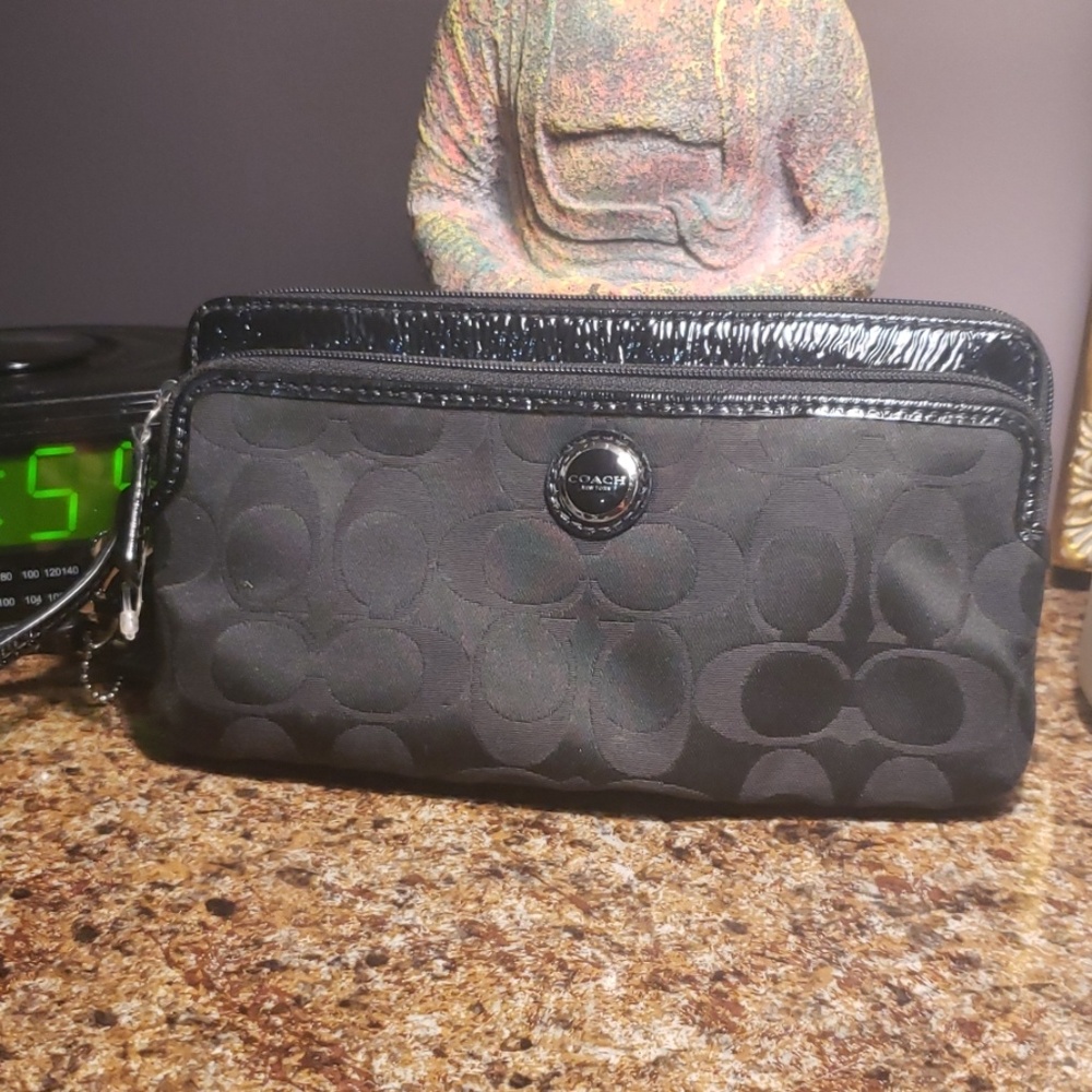 Wristlet
